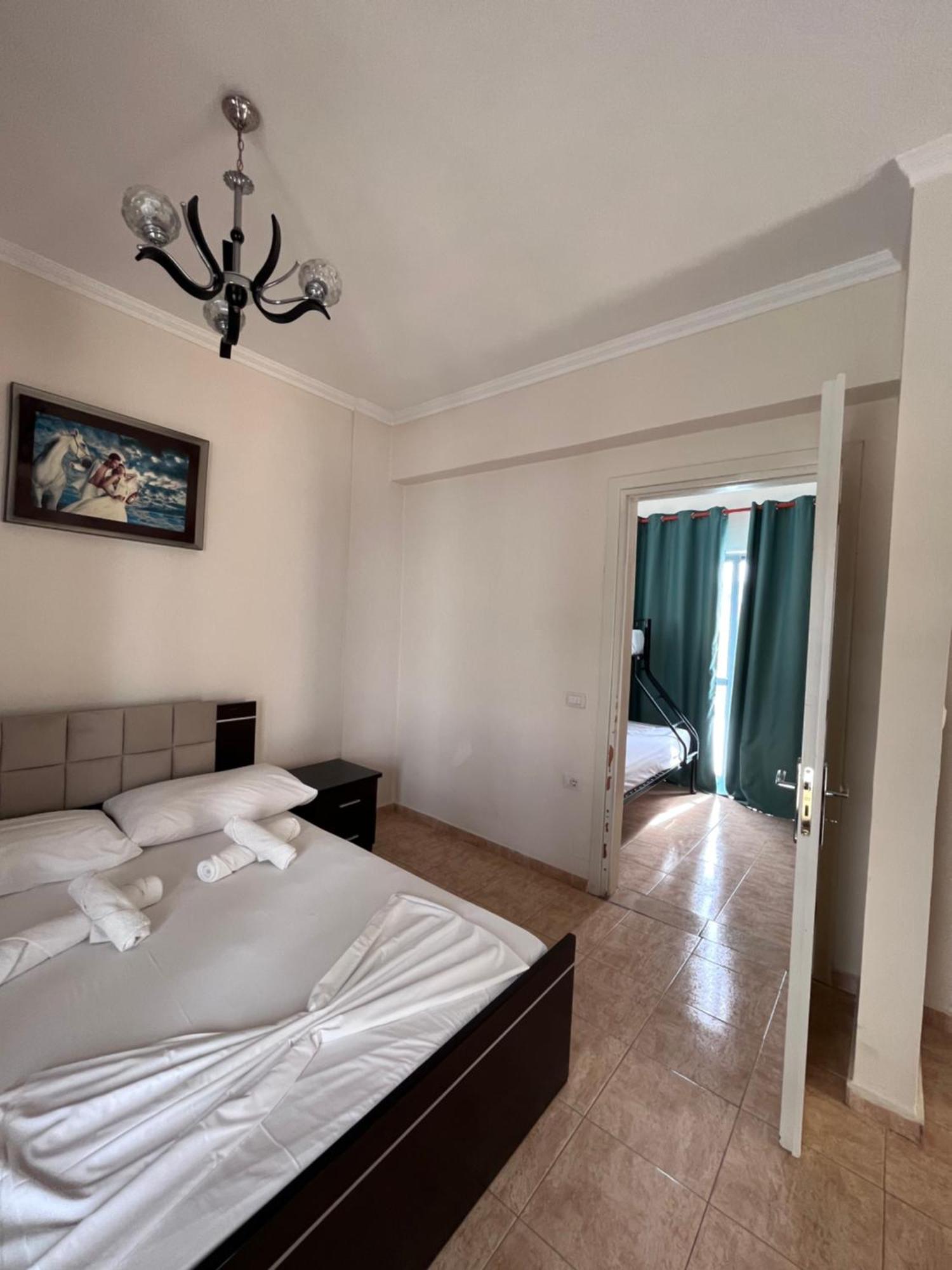 Hotel Primavera Саранда Екстер'єр фото
